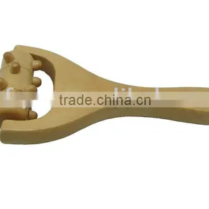 Wood Hand-held Body Massage thumbnail-1
