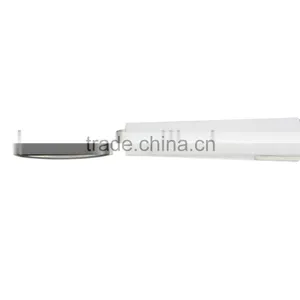 Useful Stainless Steel Carrot Handle Peeler thumbnail-1