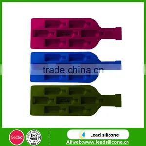 Novelty Bottle Shape Whisky Vodka Silicone Ice Cube Tray thumbnail-1