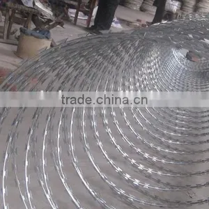 High Quality Tensile Strength Razer Galvanized Iron Barbed Wire/RAZER Barbed Wire Factory thumbnail-2