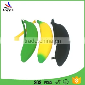 Lottie New Product Wholesale Coin Purse Banana Shaped School Silicone Children Pencil Bag thumbnail-1