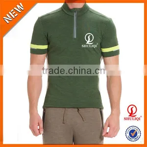 OEM Cool Dry Sportswear for Men Tops Running Wear With Pocket thumbnail-4
