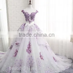 High Quality Charming Style Lace Sweetheart Neckline Appliqued Ball Gown Bridal Dress TS302 thumbnail-1