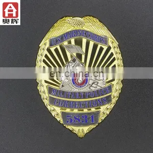 Good Quality Antique Gold Gold Plating Car Badges for Sale thumbnail-5
