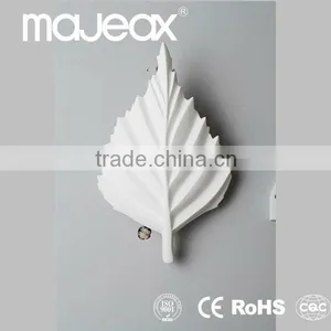 Decorative White Gypsum Plaster Leaf Wall Lamp thumbnail-1