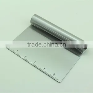 Stainless Steel Multipurpose Scraper Manual Bread Dough Cutter thumbnail-1