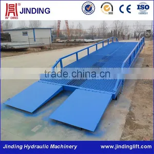 Hydraullic Mobile Loading Ramp Machine for Delivery With Best Price thumbnail-1