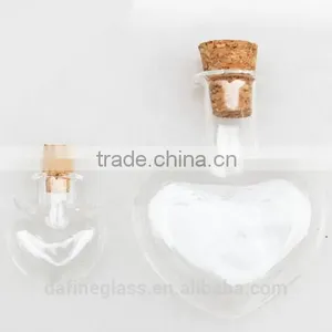 Wholesale Heart Shape Fancy Glass Perfume Bottles Mini Glass Bottles With Corks thumbnail-3