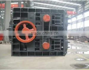 Three Rolls Energy Saving Crushing Machinery Crushing Mill for Solid aw Materials Fine Crushing thumbnail-1