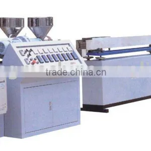 Tricolor Drink Straw Making Machine thumbnail-1