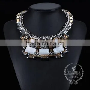 High Quality Vintage Rhinestone Chunky Statement Necklace Tin Alloy Fashion Women Pendant Necklace 6390063 thumbnail-1