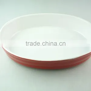 Red Ceramic Bake Plate, Durable Oval Shaped Ceramic Bakeware in Stock thumbnail-1