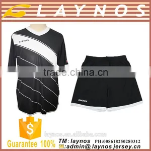 Customized Sublimation Soccer Uniform Wholesale thumbnail-1