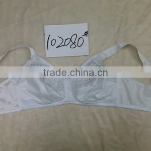 Knitted Embroidery Soft Bra With Adjustable Should Straps thumbnail-1