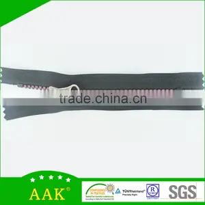 Plastic Zipper 5# Rainbow Square Teeth Close End With Thumb Puller thumbnail-2