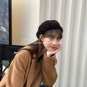 Plush Beret thumbnail-2