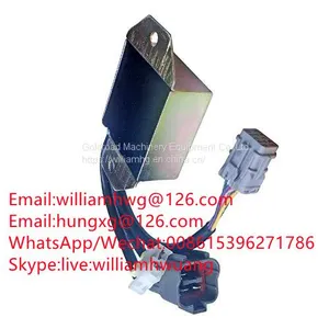 Komatsu Excavator Throttle Controller 21W-06-21712 Valve 702-73-01560 Pump 6732-51-1111 thumbnail-1