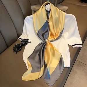 Pink Silk Oil Painting Satin Feels Soft Flowers Scarves Foreign Style High Quality 90*90CM thumbnail-4