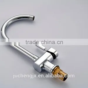 Single Lever Kitchen Faucet thumbnail-3