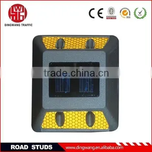Aluminium Footed Led Solar Traffic Road Studs thumbnail-1