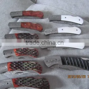 Handmade Damascus Knife With Deer Horn Handle Folding Pocket Knife thumbnail-4