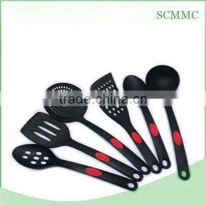 Elevated Nylon Kitchen Utensil Set thumbnail-1