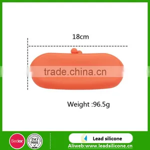High Quality Rectangle Shaped Friendly Silicone Customized Coin Wallet thumbnail-2