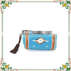 Min Handbag and the Novelty Purse thumbnail-1