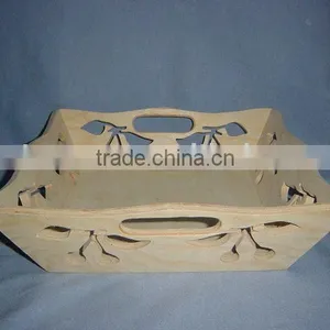 Small Wooden Fruit Tray thumbnail-1