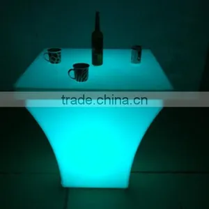 Hot Sale LED Furniture Series LED Glowing Plastic Square Table for Restaurant thumbnail-3