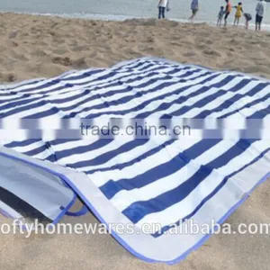 New Trending Camping Hiking Portable Folding Straw Beach Picnic Mat Pocket Blanket thumbnail-5