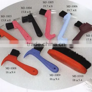 Horse Hoof Pick Brush thumbnail-1
