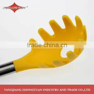 Silicone Kitchen Accessory Spaghetti Server With Stainless Steel Handle thumbnail-3