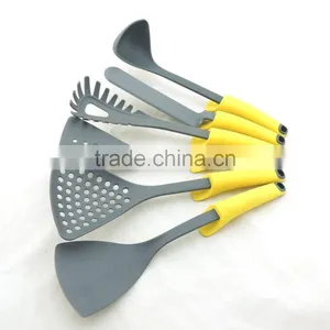 Cooking Utensils Tongs thumbnail-6