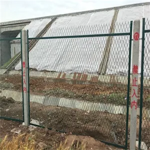 High Speed Rail Protective Fence Closed Fence Net Barbed Wire Fence Manufacturers thumbnail-1