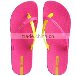 Single Color Pvc Air Sandals Slippers Injection Machine thumbnail-5