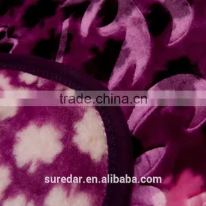 Super Soft Printing Polyester Plush Mink Blanket Queen Size thumbnail-3