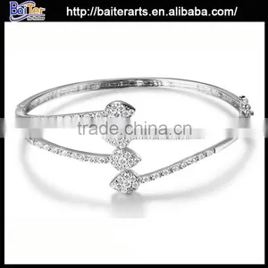 Korean Model Selling Two Round Balls Women 925 Sterling Silver Bracelet Bangle thumbnail-2