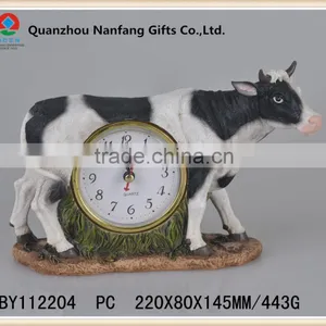 Farm Polyresin Cow Table Clock thumbnail-1