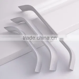 China Manufactory Products Modern Space Aluminum Cabinet Handle and Knobs / Drawer Pulls With Screws thumbnail-3