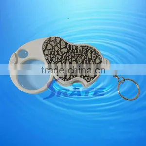 NO.6901A Leather Surface Rotatable Keychain Magnifier For Gift thumbnail-5