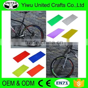 2017 Cheap Custom Shaped Reflective Vinyl Self Adhesive Sticker thumbnail-3