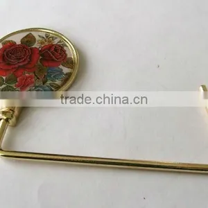 Hook up Purse Hanger for IPO in USA thumbnail-1