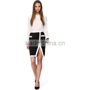 Pictures of Mature Women With Short Skirt thumbnail-4