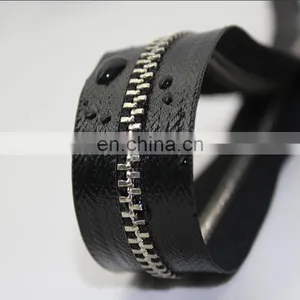 Seal Metal Waterproof Zipper for Bags thumbnail-1