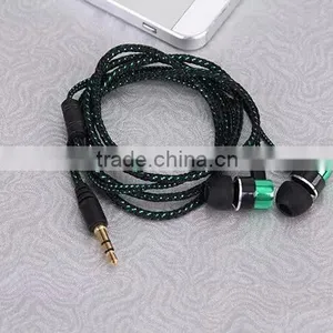 High Quality 3.5mm In-ear Earphone Headphone For Mobile Phone thumbnail-3