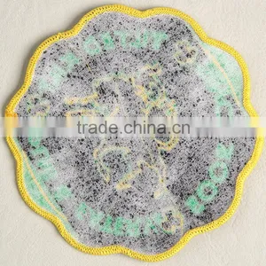 Professionally Supply Woven Over Locked Fabric Tag With Light Yellow Base for Patterned Blouse thumbnail-2