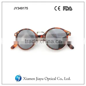 Good Stylish Acetate Plastic Polarized Sunglasses for Woman Anad Man thumbnail-2