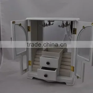 Jewelry Box thumbnail-2