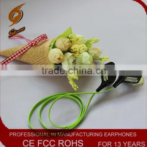 High Quality Wired Headphones With Selfie Function , Vivid Voice, Silicone Hook thumbnail-1
